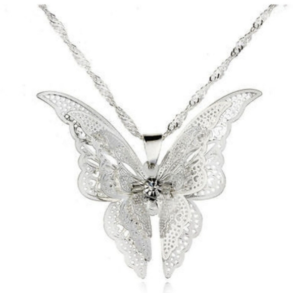 BUTTERFLY PENDANT NECKLACE Silver Chain Necklace - Picture 9 of 9